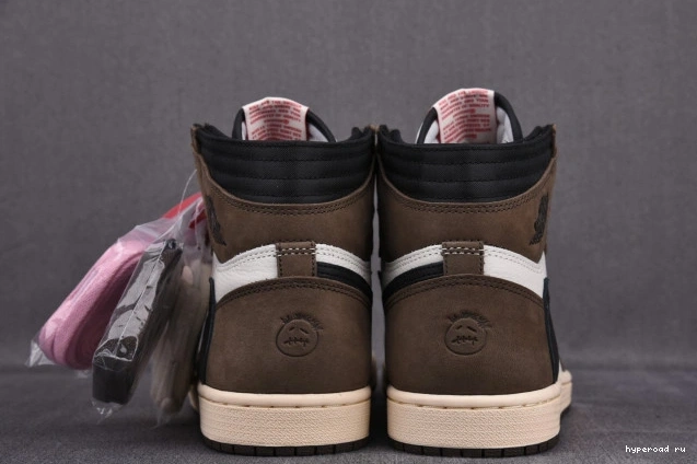 TS HIGH AIR CD4487-100 SCOTT' 'TRAVIS 2.0 OG 1 JORDAN SP - 0919